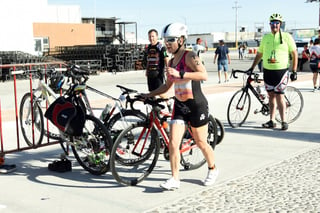 El clima no impidió el máximo rendimiento de atletas Celebran Triatlón Aqua 5 Sie7e en Torreón
