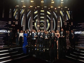 Lo mejor. La película Sueño en otro idioma de Ernesto Contreras (centro) fue la ganadora de la
noche en el Ariel al llevarse seis categorías. (ARCHIVO)