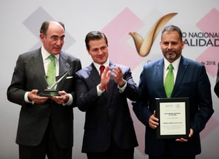 Asentó que sólo con innovación, productividad y sustentabilidad se podrá consolidar la cultura de la calidad y hacer de México una nación más competitiva. (EFE)