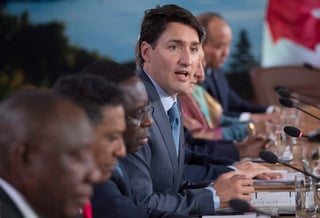 Trudeau afirmó durante la conferencia de prensa que cerró la Cumbre del G7 que así se lo dijo 'directamente' a Trump. (EFE)