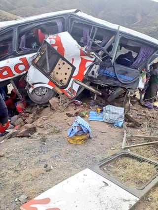 Los accidentes en las carreteras bolivianas causan cada año un promedio de 1,000 muertos y unos 40,000 heridos, según datos oficiales. (ADN)