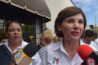 Registro. Candidatas Rocío Rebollo y Anavel Fernandez buscan concretar regularización de autos extranjeros. (CORTESÍA)