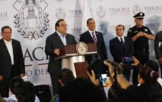 Luis Ángel 'N' tomó protesta como Fiscal General de Veracruz el 30 de enero de 2015, para un periodo de nueve años, pero tras la llegada a la gubernatura de Miguel Ángel Yunes Linares, renunció al cargo. 