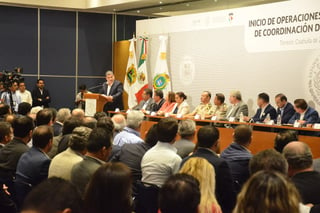 El gobernador Miguel Riquelme informó de los avances en el caso del asesinato de Fernando Purón. (FERNANDO COMPEÁN) 