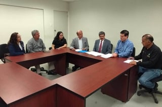 Acuerdo. El contrato colectivo contempla una serie de beneficios para la Universidad Tecnológica de Torreón (UTT). (ANGÉLICA SANDOVAL)