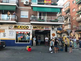 Locación. Algunos de los comercios de la zona han sido alquilados y cambiados a la manera mexicana.