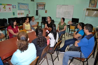 Visita. Acude CEDH a dar plática sobre derechos de los niños a padres de familia de escuela en Gómez Palacio. (EL SIGLO DE TORREÓN)