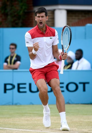 Novak Djokovic derrotó 7-6, 6-4 a Jeremy Chardy. (EFE)