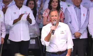 Meade termina su campaña de proselitismo, en la capital de Coahuila en presencia del presidente del CEN del PRI, así como el gobernador Miguel Riquelme y demás candidatos y simpatizantes. (ARCHIVO)