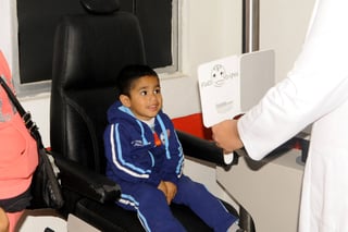 En aumento. La mayoría de los niños en Ver Contigo presentan pérdida de la vista debido a la retinopatía del prematuro. (EL SIGLO DE TORREÓN)