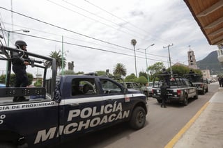  Autoridades estatales y federales desplegaron a 10 mil elementos policiacos y militares, a fin de garantizar la seguridad y el orden durante el proceso electoral. (ARCHIVO)