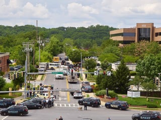 El tiroteo ocurrió esta tarde en el interior del Capital Gazette, el diario de cabecera de la capital de Maryland. (EFE)