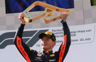 El holandés Max Verstappen se adjudicó el Gran Premio de Austria y se apoderó del podio al sumar la cuarta victoria de su carrera.