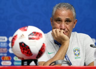 El técnico brasileño compareció ante los medios este día previo al entrenamiento de la Selección que dirige.