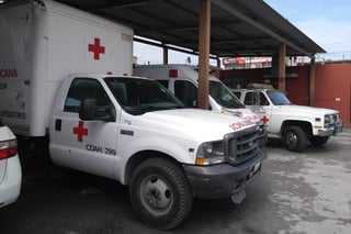 Dato. Personal de la Cruz Roja se alista para recibir a los participantes del curso. (EL SIGLO DE TORREÓN)