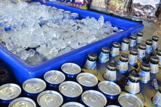 Alcohol. En Lerdo sigue esperando la Unión de Comerciantes de Venta de Cerveza y Alcoholes de Ciudad Lerdo, Durango A.C. (ARCHIVO)