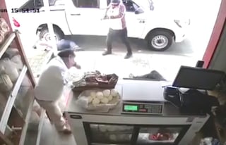 VIDEO: Criminal mata a 3 comerciantes con el fin de robarles