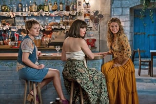 Personajes. Las actrices Alexa Davies, Jessica Keenan Wynn y Lily James participan en la secuela de Mamma Mia.