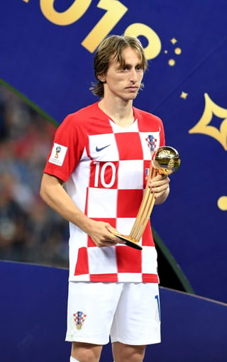 El croata recibió el premio al mejor jugador de la Copa del Mundo. (Cortesía)
