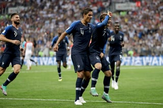 Griezmann festeja su gol, el segundo para Francia sobre Croacia.