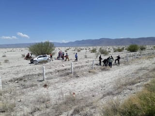 El accidente ocurrió exactamente en el kilómetro 32, de la carretera San Pedro- Cuatro Ciénegas. 