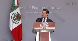 Peña Nieto aseguró que el Estado mexicano será capaz de contener a los grupos delictivos que se han puesto por encima de la ley en algunas regiones, así como de restablecer el tejido social. (TWITTER)