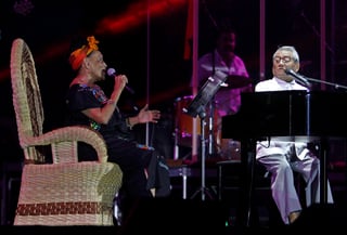 ‘Seduce’. El cantautor se presentó en concierto junto a la cantante cubana, Omara Portuondo. (ARCHIVO)
