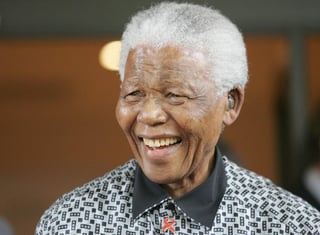Este miércoles se cumplen 100 años del nacimiento de Mandela. (ARCHIVO)