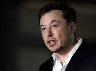  Elon Musk, multimillonario de la tecnología, había acudido al rescate de los niños Tailandeses con la intención de que sus ingenieros construyeron un minusubmarino. (ARCHIVO)