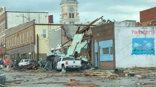 El tornado pasó por el poblado de Pella, ubicado a unos 64 kilómetros (40 millas) al sureste de Des Moines. (TWITTER)