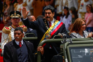 “Felicitamos al heroico pueblo nicaragüense en el 39 aniversario del triunfo de la Revolución Popular Sandinista, que puso fin a 40 años de dictadura. Hoy, ante las agresiones imperiales, el gobierno de Nicaragua ha derrotado el plan terrorista y golpista. ¡Nosotros Venceremos!”, escribió Maduro. (ARCHIVO)