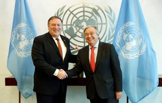 Mike Pompeo estuvo ayer con Antonio Guterres en la ONU. (EFE)