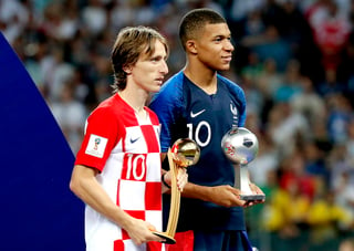 Kylian Mbappé y Luka Modric, las figuras más destacadas de la última Copa Mundial en Rusia.