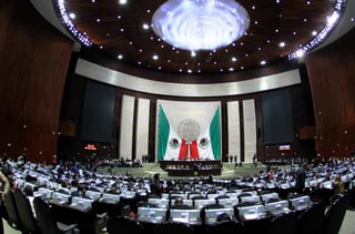 En México, el 64 por ciento de los empresarios mexicanos respalda la propuesta, del virtual ganador de la elección presidencial, Andrés Manuel López Obrador, de reducir los salarios a funcionarios, reveló un estudio de Vestiga Consultores. (ARCHIVO)