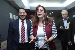 Seguro. La presidenta nacional de Morena dijo que legisladores deberán pagar el seguro de gastos médicos con sus recursos. (AGENCIAS)