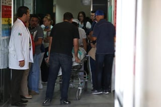 El funcionario indicó que Carlos Galván fue intervenido médicamente en el hospital del estado. (EL SIGLO DE TORRÉON)