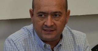  A casi dos años de haber terminado su encargo, este jueves fue detenido Eduardo Esperón González, secretario de Comunicaciones y Obras Públicas en el sexenio del mandatario priísta César Duarte Jáquez. (ARCHIVO)