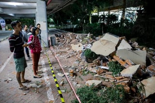 El sismo causó derrumbes en edificios. (EFE) 