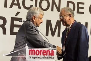 Javier Jiménez Espriú, propuesto por el virtual presidente electo, Andrés Manuel López Obrador, como futuro titular de la Secretaría de Comunicaciones y Transportes (SCT), anunció seis nuevos nombramientos al interior de esa dependencia. (ARCHIVO)