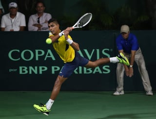 El tenista brasileño Thiago Monteiro durante la Copa Davis que se vivió en su país.