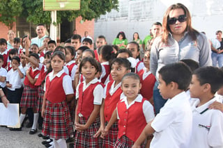 Inicio. Hoy arrancan oficialmente las clases del nuevo Ciclo Escolar 2018-2019 en las escuelas de La Laguna de Durango. (ARCHIVO)