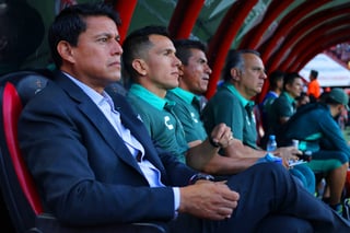 Salvador Reyes, técnico de los Guerreros, destacó la capacidad de su equipo para lograr el empate en los últimos minutos. (Jam Media)