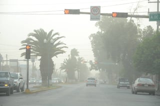 Clima. Pronostican tolvanera para hoy por la tarde, con polvo y viento de moderado a fuerte en la región Lagunera. (EL SIGLO DE TORREÓN) 