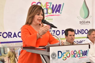 La alcaldesa Leticia Herrera Ale encabezó el arranque de los trabajos. (EL SIGLO DE TORREÓN)