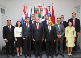 Ante el proteccionismo de la era Trump en Estados Unidos, principal socio comercial de México, el gobierno de Andrés Manuel López Obrador mira hacia la región Asia-Pacífico. (EFE)