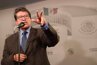 El coordinador de Morena en el Senado, Ricardo Monreal Ávila, informó que con el programa de austeridad que propondrá a las otras bancadas de la Cámara Alta se logrará una reducción de al menos mil 500 millones de pesos en los gastos de operación en 2019. (EL UNIVERSAL)