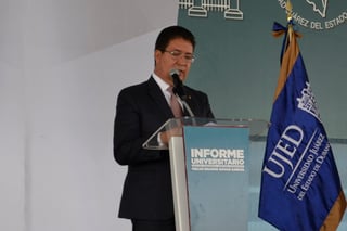 Renuncia. A pocos meses de terminar su gestión, Óscar Erasmo Návar García deja el cargo como rector de la UJED. (EL SIGLO DE TORREÓN)