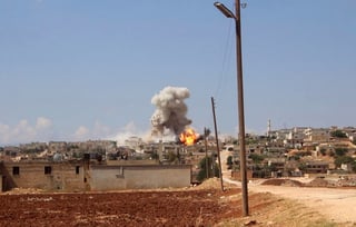 Sitiada. Las tropas del régimen sirio respaldadas por Rusia e Irán se han concentrado alrededor de la periferia de Idlib. (AP)