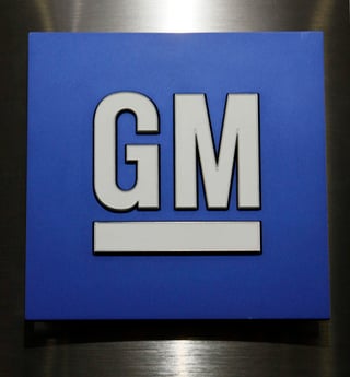 General Motors (GM) anunció hoy la llamada a revisión de más de 1 millón de camionetas 'pickup' y todocaminos SUV en Estados Unidos para solucionar un problema en la columna de dirección que ha provocado al menos 30 accidentes y lesiones a dos personas. (AP)