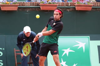 Lucas Gómez perdió 6-4, 6-3 ante Martín Cuevas en el segundo juego.